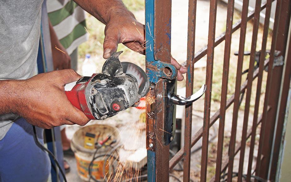 serrure porte de garage basculante Villepinte